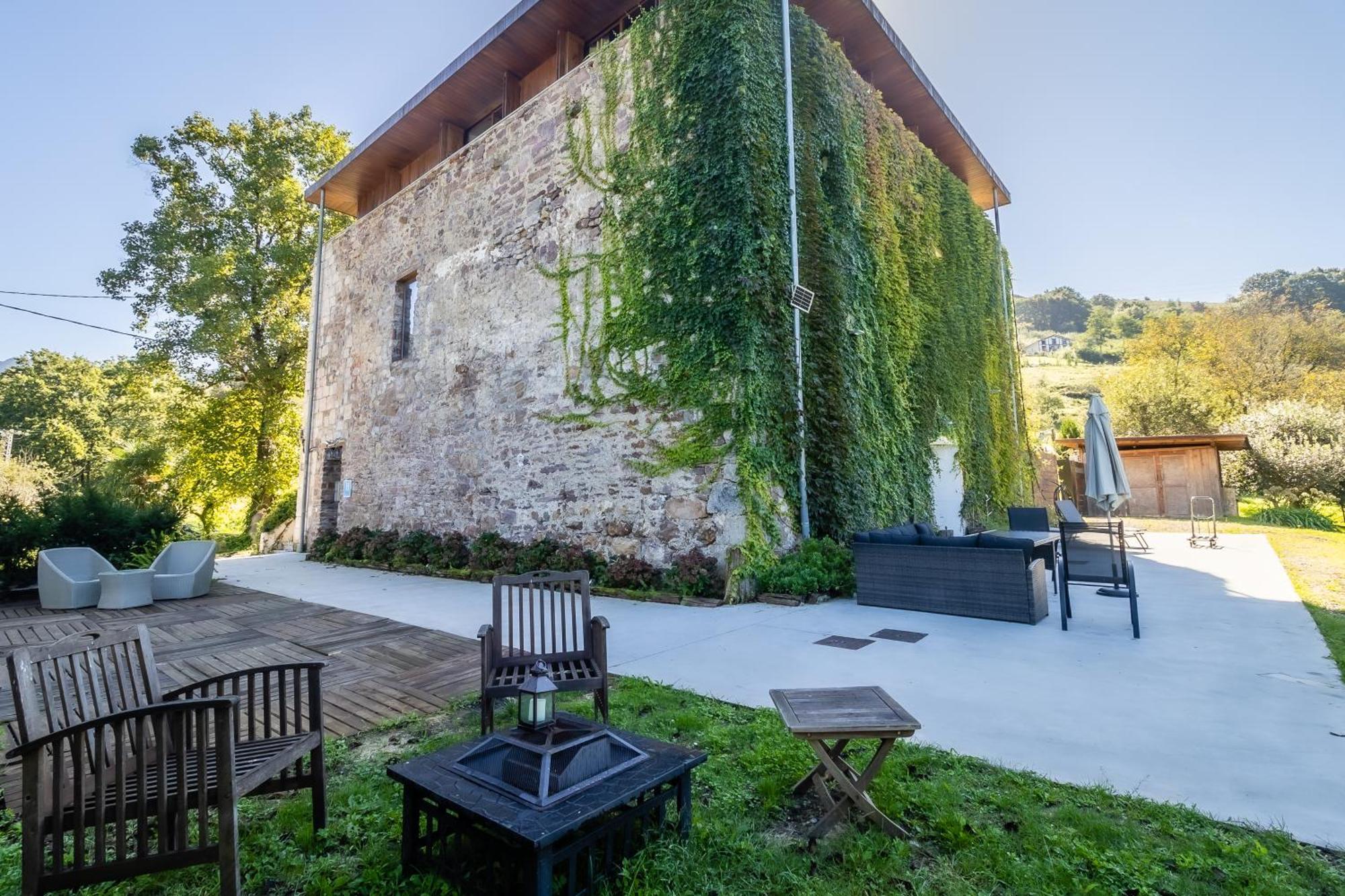 Fagoaga Dorretxea Bed and Breakfast Ergoyen Exteriör bild